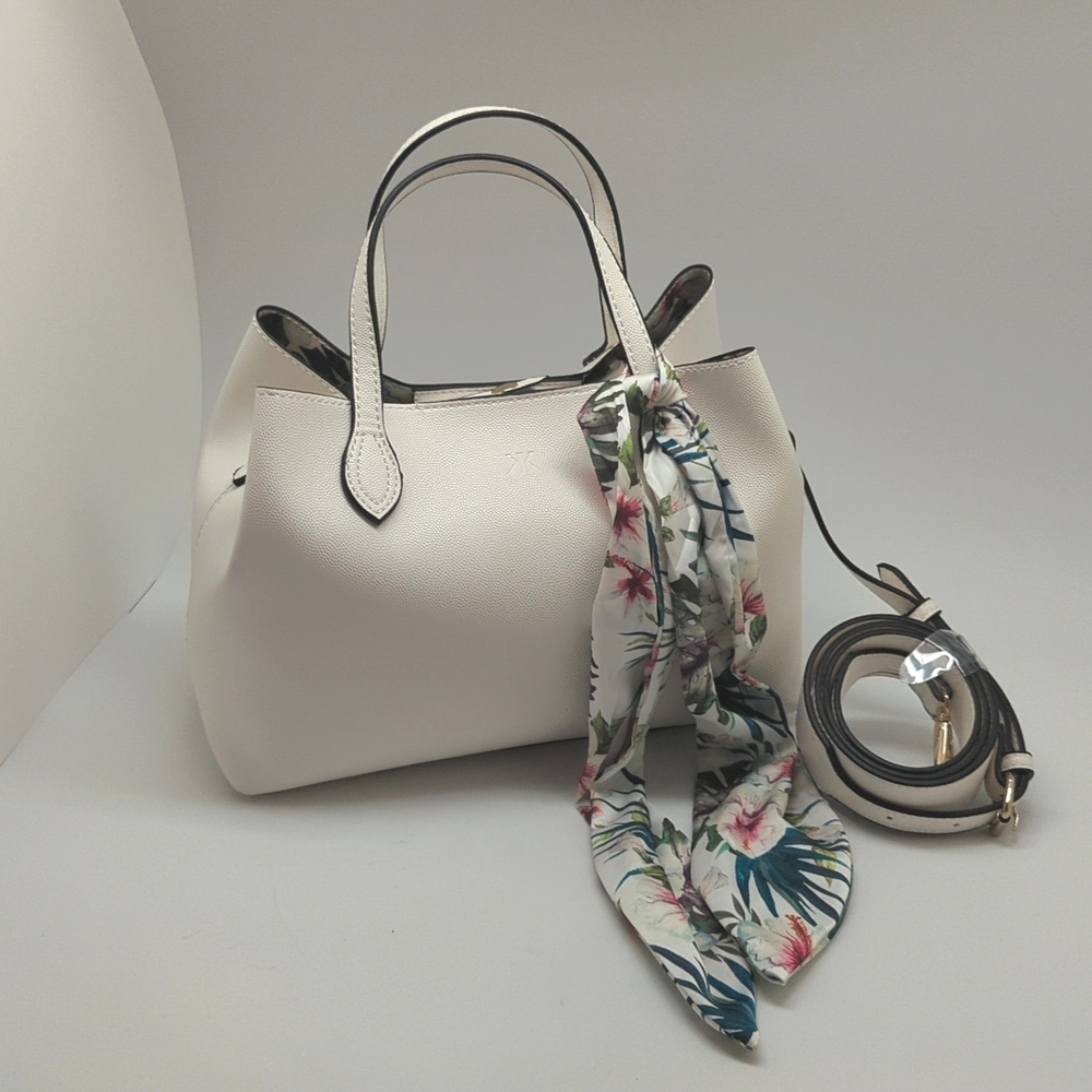 Kelly and Katie ivory purse satchel handbag crossbody